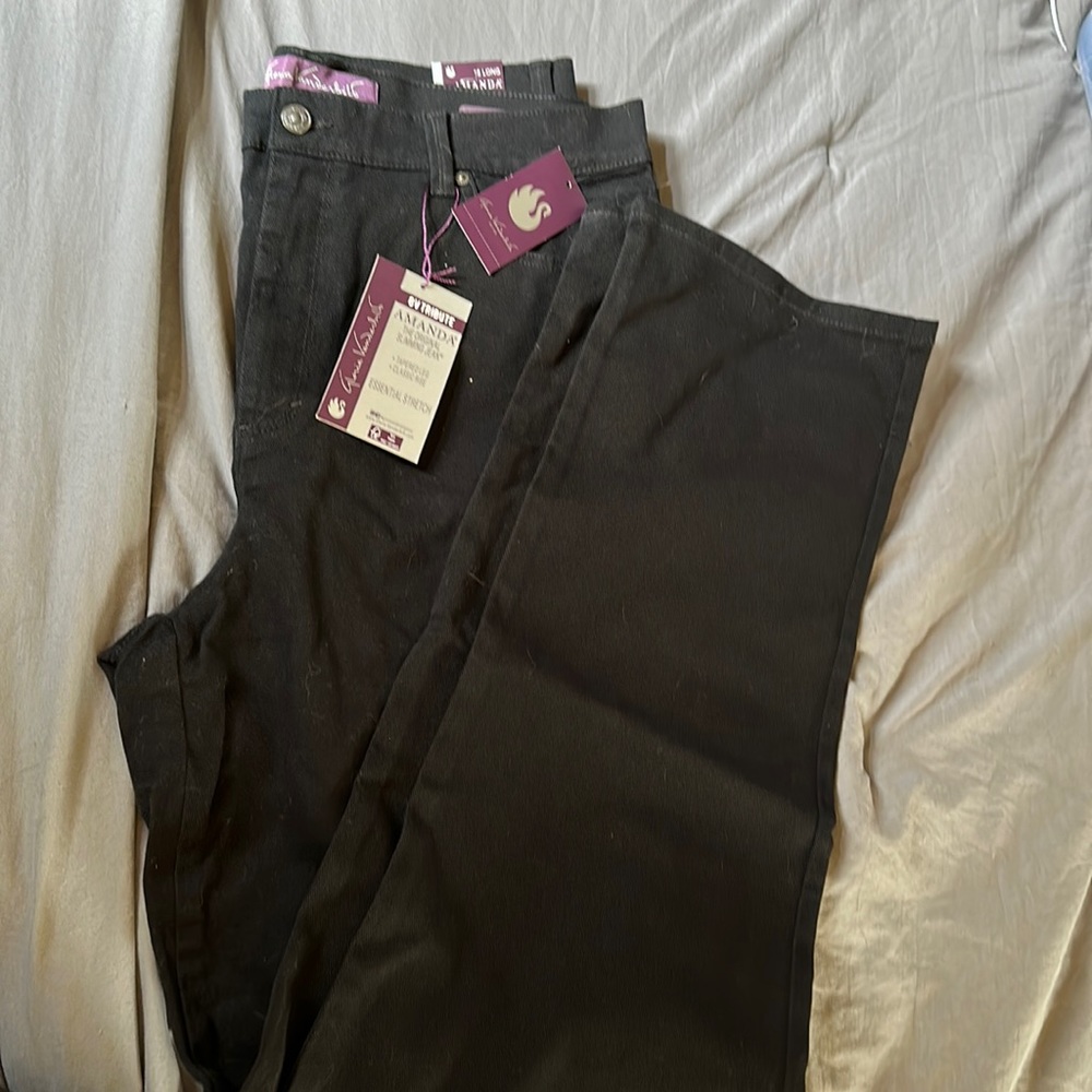 Gloria Vanderbilt Amanda Style Black Slimming Jeans